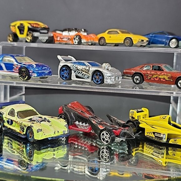 11 Hot Wheels Cars As Shown - Picture 4 of 16